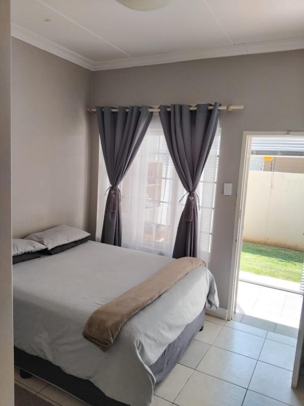 1 Bedroom Property for Sale in Bult West North West